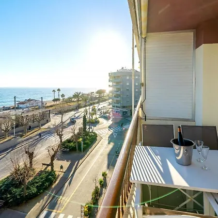Apartment Homeholidaysrentals Blaumar - Costa Barcelona Pineda de Mar