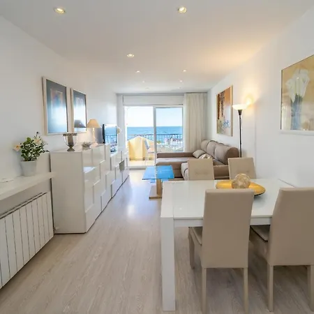 Homeholidaysrentals Blaumar - Costa Barcelona Apartment Pineda de Mar
